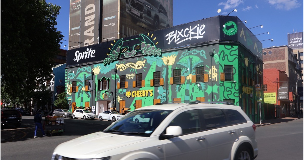 BRAAMFONTEIN SMIT AND DE BEER — Wall wrap on Johannesburg