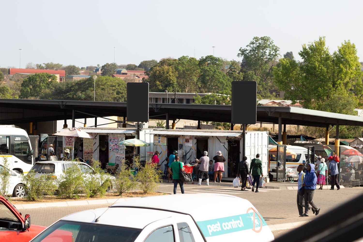 Bushbuckridge Mall & taxi rank — Digital billboard on Bushbuckridge