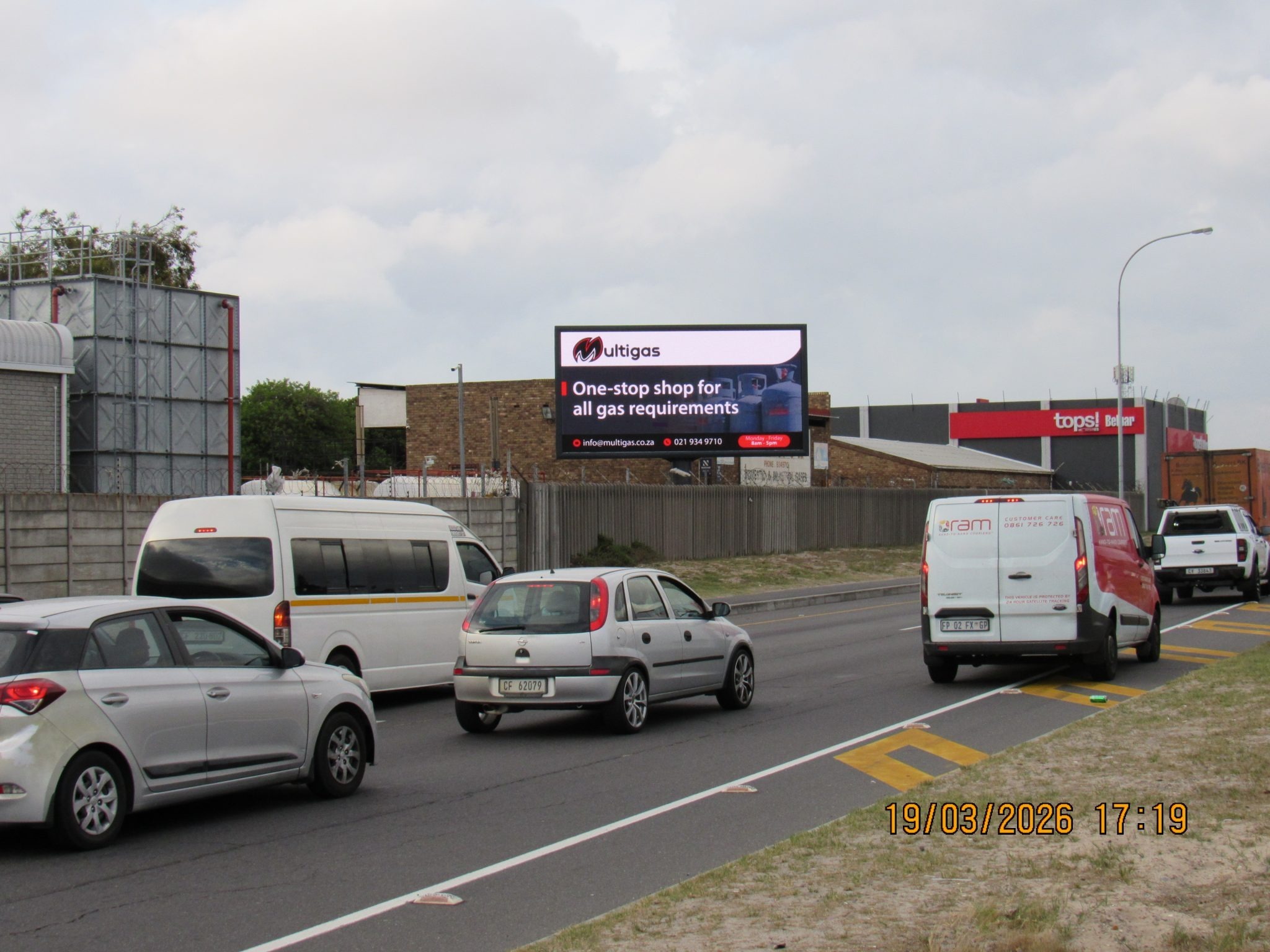 Parow — Digital billboard in Cape Town