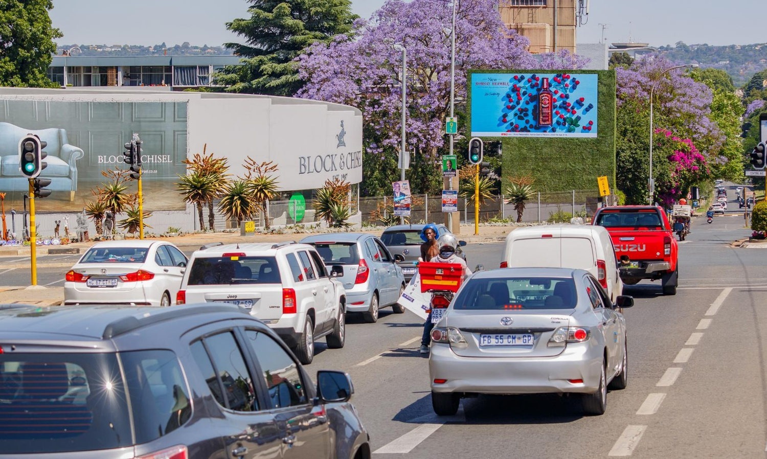 Oxford Road | Illovo — Digital billboard in Johannesburg