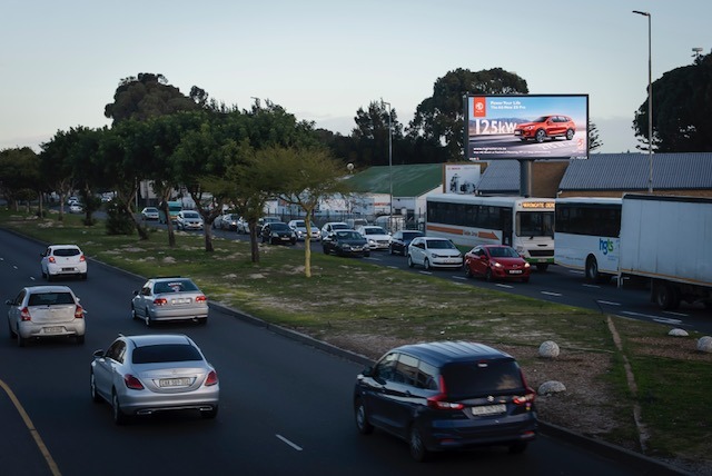 Belville — Digital billboard on Cape Town
